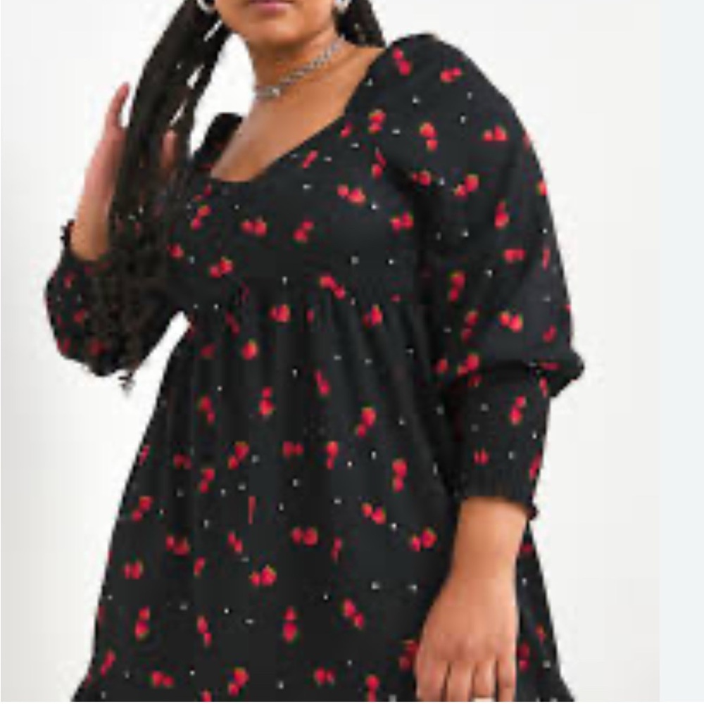 sweetheart neckline black midi dress rouged puff sleeves sleeves